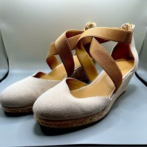 Talbots Cross Wrap Wedge